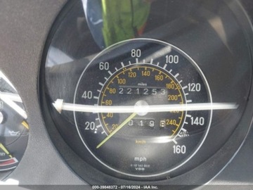 Mercedes 1983 Mercedes-Benz Inny 1983 Mercedes-Benz 380 Series 2dr Coupe 380SL 3.8 100KM, zdjęcie 13