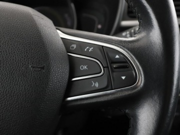 Renault Kadjar Crossover 1.5 dCi 110KM 2017 Renault Kadjar automat led navi kamera grzane, zdjęcie 28