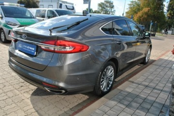 Ford Mondeo V Liftback Facelifting 2.0 EcoBlue 190KM 2021 Ford Mondeo Liftback Titanium 2,0EcoBlue 190KM A8, zdjęcie 7