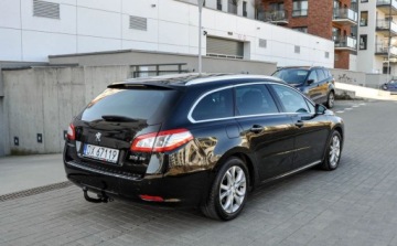 Peugeot 508 I SW 1.6 THP 156KM 2012 Peugeot 508 Bezwypadkowy Panorama 1.6 Benzyna 156KM, zdjęcie 3