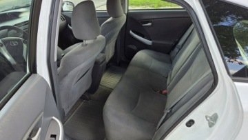 Toyota Prius III Hatchback 1.8 HSD 136KM 2010 Toyota Prius 1.8 HSD Salon PL NIE Taxi, zdjęcie 12