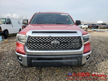 Toyota Tundra II 2018 Toyota Tundra _CREWMAX_SR5_4x4_5.7 L_V8_2018r 5.7 Benzyna 381KM, zdjęcie 4