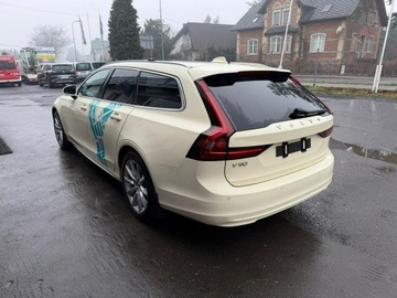 Volvo V90 II 2021 Volvo V90 Bogate wyposażenie Okleina- kolor czarn, zdjęcie 2