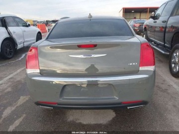 Chrysler 300C II 2018 Chrysler 300 Touring 2018 3.6 Benzyna 292KM, zdjęcie 4