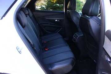 Peugeot 3008 II Crossover 1.5 BlueHDI 130KM 2020 Peugeot 3008 Peugeot 3008 1.5 BlueHDi GT Pack SampS EAT8 1.5 Diesel 130KM, zdjęcie 33