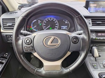 Lexus CT Hatchback 5d Facelifting 200h 136KM 2017 Lexus CT 1.8 Hybryda 136KM Prestige AT Kamera Tempomat Salon PL 1.8, zdjęcie 11
