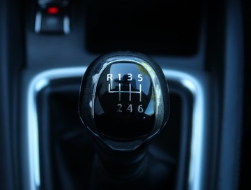 Nissan Qashqai II Crossover 1.2 DIG-T 115KM 2016 Nissan Qashqai 1.2 DIG-T, Salon Polska, Klima, zdjęcie 15