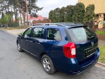 Dacia Logan II MCV Tce 90KM 2015 Dacia Logan II 0,9 TCE Laureat bezwypadkowa Benzyna 90KM, zdjęcie 4