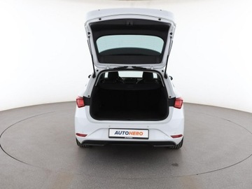Seat Leon IV Sportstourer 1.5 eTSI (MHEV) 150KM 2021 Seat Leon DSG virtual cocpit navi LED czujniki, zdjęcie 18