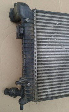 Chłodnica wody intercooler wentylator Passat B6 3CO 1,9 TDI