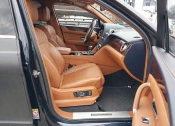 Bentley Bentayga 2017 Bentley Bentayga 2017, 6.0L, 4x4, W12, FIRST E..., zdjęcie 9