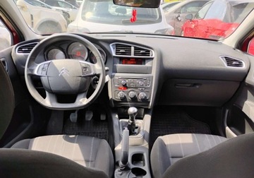Citroen C4 II Hatchback 5d 1.4 16v VTi 95KM 2011 Citroen C4 112011r. 1.4 Benzyna. Lekko uszkodzony tyl. Jezdzi. 1.4 95KM, zdjęcie 6