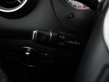 Mercedes Klasa A W176 Hatchback 5d 1.6 180 BlueEFFICIENCY 122KM 2014 Mercedes A 180 klimatyzacja półskóra kamera, zdjęcie 28