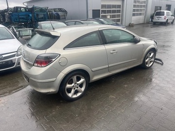 OPEL ASTRA H GTC SKLO (OKNO) KAROSERIE ZADNÍ CHRÓM