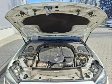 Mercedes Klasa E W213 Kombi Facelifting 2.0 E220d 194KM 2021 Mercedes CE 220, zdjęcie 6