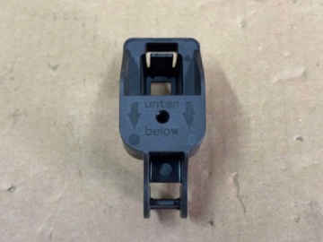 Halter NADKOLA ADAPTER rechts heck AUDI A3 SEAT LEON VW GOLF 5Q0810988A