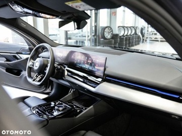 BMW Seria 5 G90-91 Touring 2.0 520d 197KM 2025 BMW Seria 5 BMW Seria 5 2.0 Diesel 197KM, zdjęcie 16