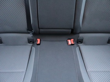 Volkswagen Passat B8 Variant 1.6 TDI BlueMotion SCR 120KM 2016 VW Passat 1.6 TDI, Salon Polska, Klima, zdjęcie 9