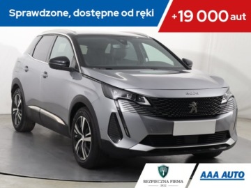 Peugeot 3008 II Plug-In Hybrid Facelifting 1.6 HYBRID4 300KM 2021 Peugeot 3008 e-Hybrid 300, 4X4, Automat, VAT 23%