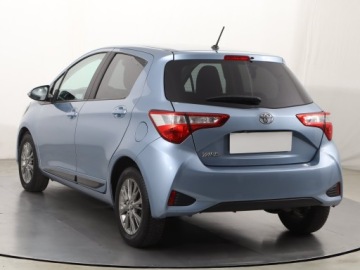 Toyota Yaris III Hatchback 5d Facelifting 2017 1.5 Dual VVT-iE 111KM 2017 Toyota Yaris 1.5 Dual VVT-i, Salon Polska, Klima, zdjęcie 3