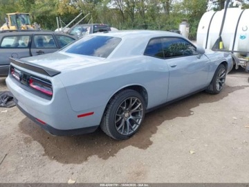 Dodge Challenger III 2020 Dodge Challenger SXT 2020 3.6L 3.6 Benzyna 305KM, zdjęcie 5