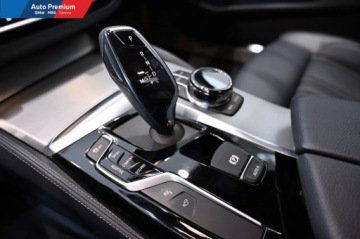 BMW Seria 5 G30-G31 Limuzyna 540i 340KM 2018 BMW Seria 5 540i xDriveFV23Hak HolowniczyAdaptacyjne Reflektory LED 3.0, zdjęcie 6