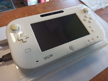 БЕЛАЯ КОНСОЛЬ NINTENDO WII U 8 ГБ + ГЕЙМПАД + SKYLANDERS + КОРОБКА