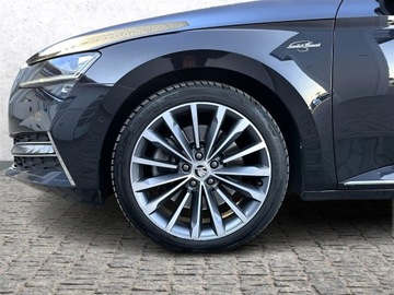Skoda Superb III Liftback Facelifting 2.0 TSI 280KM 2023 Skoda Superb 2.0TSI 280KM L&amp;K 4X4 DSG l Kamery 36, zdjęcie 35