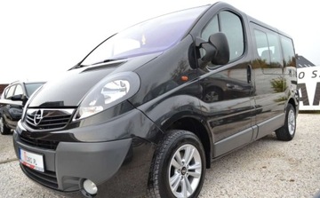 Opel Vivaro A Combi L1 2.0 CDTI 115KM 2011 Opel Vivaro Bezwypadkowe - Niski przebieg - Bez korozji - Oplacony 2.0, zdjęcie 21