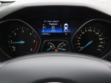 Ford Focus III Hatchback 5d facelifting 1.5 TDCi 120KM 2015 Ford Focus 1.5 TDCi, Salon Polska, Serwis ASO, zdjęcie 10