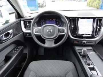 Volvo XC60 II 2021 Volvo XC 60 Lift Navi Full Led B4 4x4 Harman Kamera Keyless Go 2021 2.0, zdjęcie 12