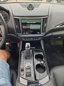 Maserati Levante 3.0 GDI V6 430KM 2022 Maserati Levante 3.0 Bi-Turbo 430 KM, Po Lifcie,, zdjęcie 14