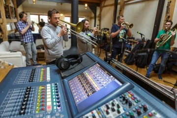 HiFi-наушники ULTRASONE Signature Pure Studio PRO