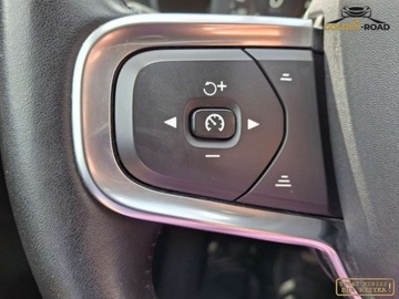 Volvo XC40 Crossover 1.5 T3 163KM 2020 Volvo XC 40 1,5 T3 BENZ 163KM klima elektryka kamera navi alu oplacony 1.5, zdjęcie 16