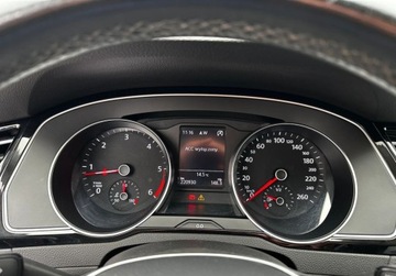 Volkswagen Passat B8 Variant 2.0 TDI BlueMotion SCR 150KM 2017 Volkswagen Passat 2,0 TDI 150 KM 4-Motion Serwis GWARANCJA Zamiana Zarejes, zdjęcie 8