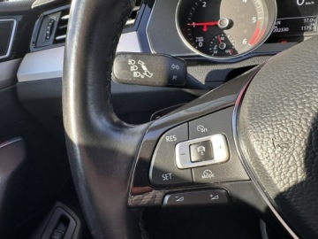 Volkswagen Passat B8 Variant 2.0 TDI BlueMotion SCR 150KM 2018 Volkswagen Passat Variant Navi, Grzane fotele, HAK, zdjęcie 17