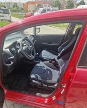 Honda Jazz III 1.2 i-VTEC 90KM 2009 Honda Jazz Bez klimy 1.2 Benzyna 90KM, zdjęcie 4