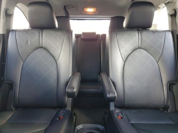 Toyota Highlander III 2023 Toyota Highlander Hybrid Platinum 2023 2.5 Hybryda 243KM, zdjęcie 3