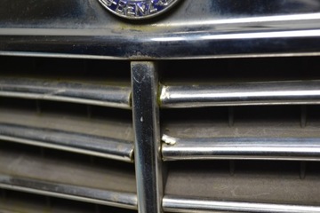 Mercedes W124 Значок решетки радиатора на решетке Ориг.