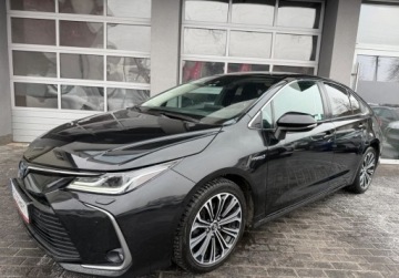 Toyota Corolla XII Sedan 1.8 Hybrid 122KM 2019 Toyota Corolla Style Tech, Salon Polska. Czujniki Kamera, Serwis ASO 1.8, zdjęcie 2