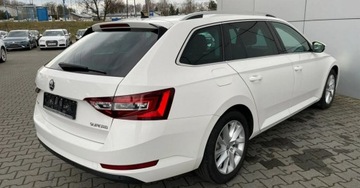 Skoda Superb III Kombi Facelifting 2.0 TDI SCR 150KM 2019 Skoda Superb Skora Automat Navi Webasto Hak Parktronic FV23, zdjęcie 6