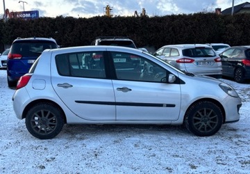 Renault Clio III Hatchback 5d 1.2 TCe eco2 100KM 2007 Renault Clio 2007 r. 1.1 Benzyna 101KM, zdjęcie 6