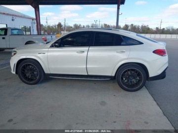 Mercedes GLE V167 2023 Mercedes-Benz GLE 2023 MERCEDES-BENZ AMG GLE 53 COUPE 4MATIC 3.0 Benzyna, zdjęcie 3
