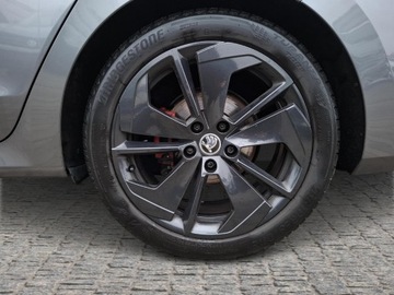 Skoda Octavia IV RS Kombi 2.0 TDI SCR 200KM 2022 Skoda Octavia RS, 2.0 TDI / 200KM, DSG, LED Matrix, zdjęcie 14