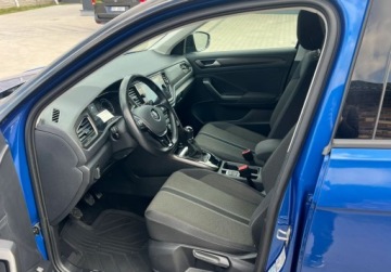 Volkswagen T-Roc I SUV 1.0 TSI 115KM 2020 Volkswagen T-Roc Kamera Elektryczna klapa Zmieniarka Klimatronik Benzyna, zdjęcie 8