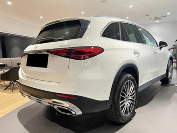 Mercedes GLC C254/X254 Coupe 2.0 200 204KM 2025 MERCEDES-BENZ GLC 200 4-Matic Avantgarde 2.0 (204KM) 2025, zdjęcie 2