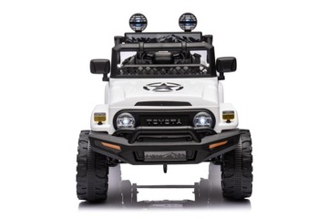 Автомобиль Toyota FJ Cruiser 4x4 на аккумуляторе