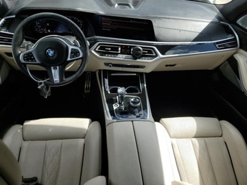 BMW X7 2021 BMW X7 M50I 2021 4.4l 4.4 Benzyna 523KM, zdjęcie 8