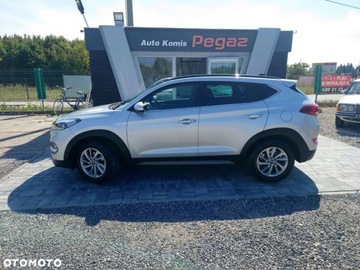 Hyundai Tucson III SUV 1.7 CRDI 115KM 2015 Hyundai Tucson Hyundai Tucson 1.7 CRDI BlueDrive Comfort 2WD 1.7 Diesel, zdjęcie 1