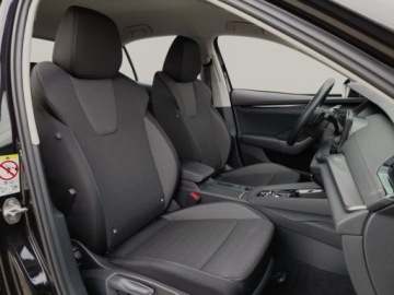 Skoda Octavia IV Liftback 2.0 TDI 150KM 2023 Skoda Octavia 2.0TDI 150KM Ambition DSG SerwisASO Kessy Led Kamera SmartLi, zdjęcie 12